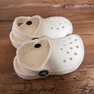 Toddler Crocs (WHITE)